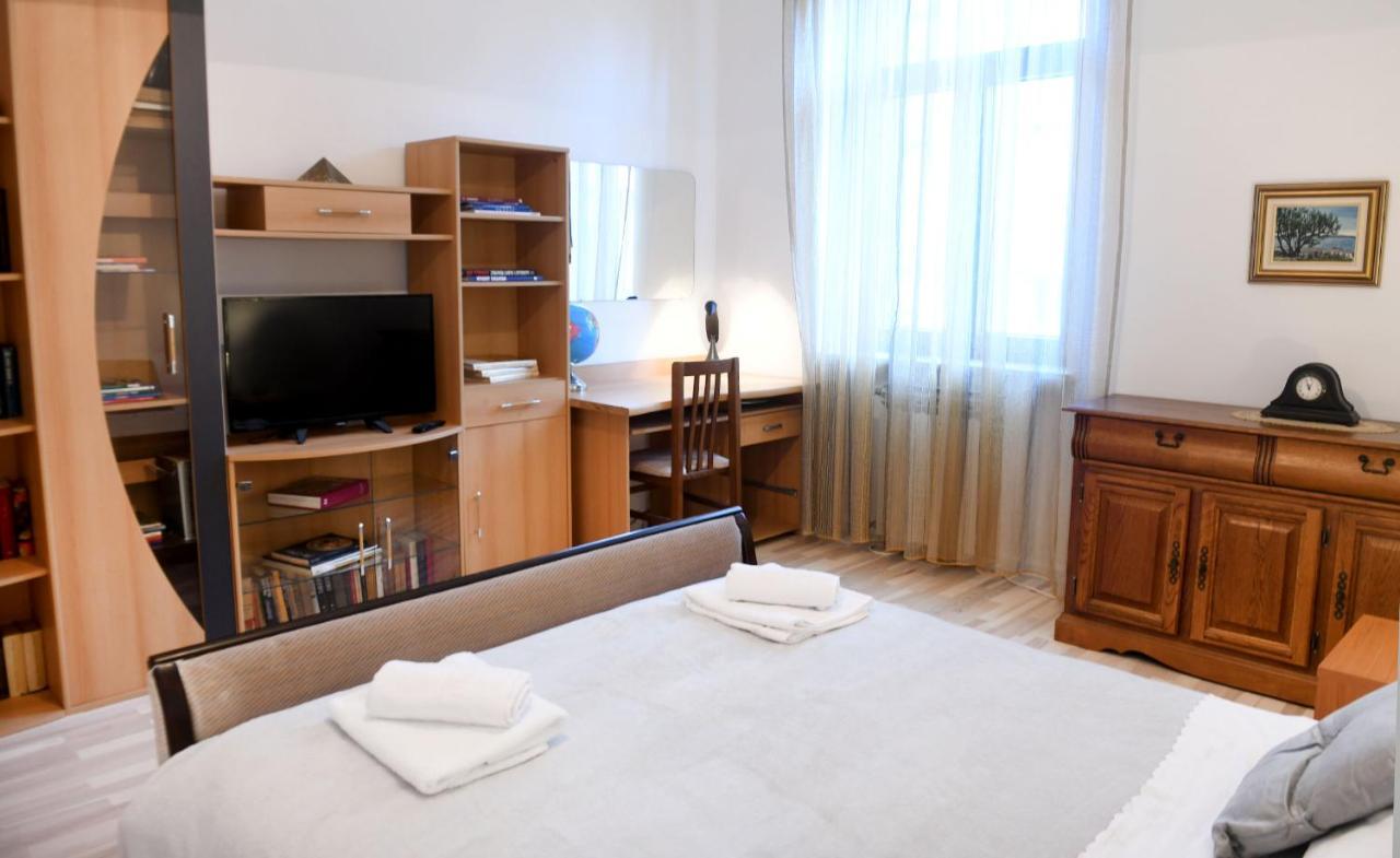 Divia Apartment Rijeka Extérieur photo